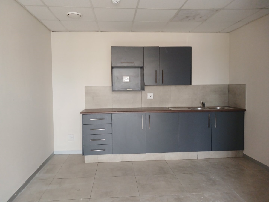  Bedroom Property for Sale in Kroonstad Central Free State